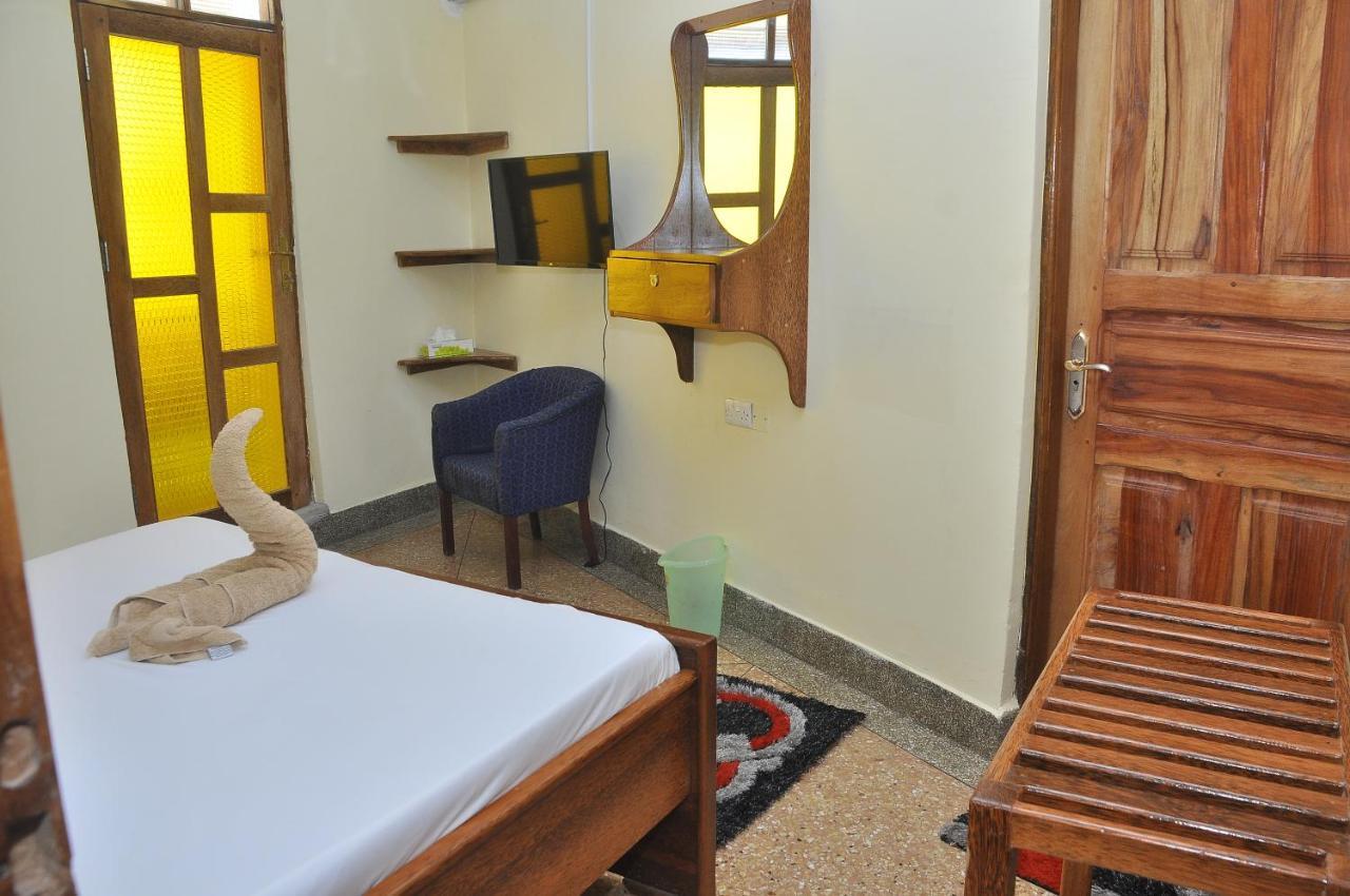 Plumeria Motel - Stone Town Zanzibar Luaran gambar